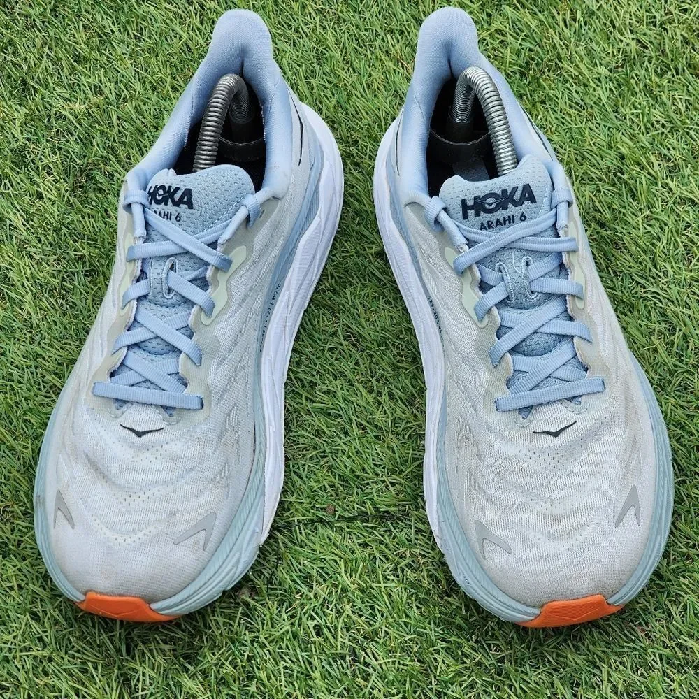 HOKA ARAHI 6 - Womens Sneakers - SIZE 10B - Please See Pictures